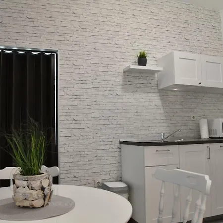 Studio Apartment Lumen Pula Exterior photo