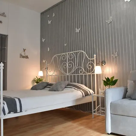 Studio Apartment Lumen Pula Exterior photo